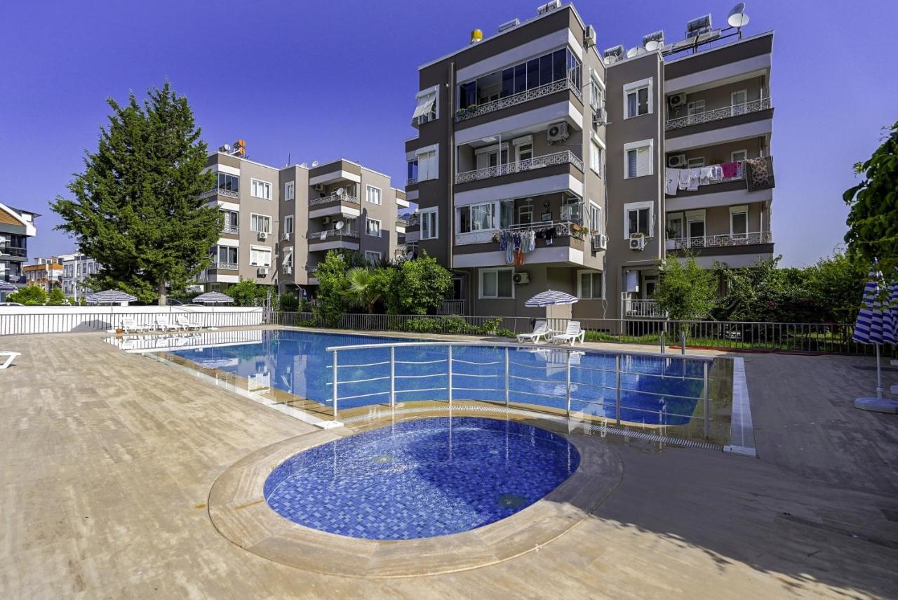 Vibrant Flat With Lovely Balcony In Muratpasa Antalya Exterior photo